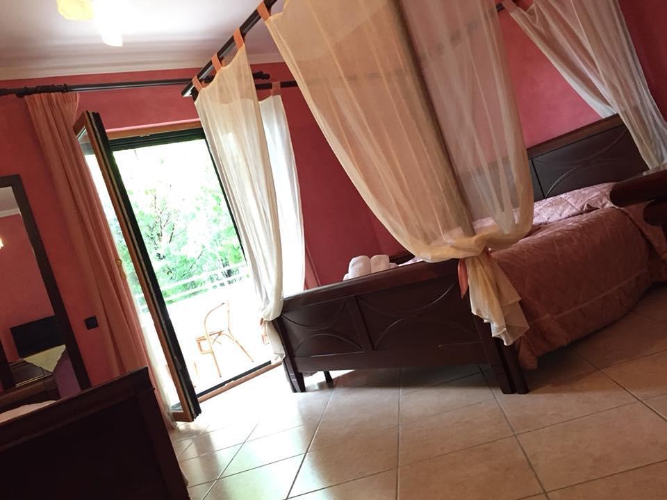Agriturismo Terre Delle Monache Понтеканьяно Экстерьер фото