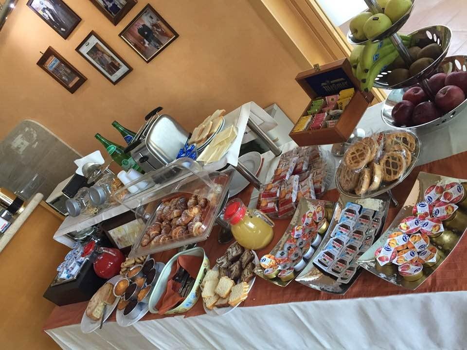 Agriturismo Terre Delle Monache Понтеканьяно Экстерьер фото